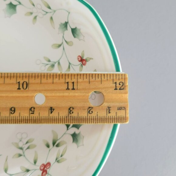 Pfaltzgraff Winterberry 12" Oval Serving Platter USA Made Winter Serving Dishes - Picture 8 of 10